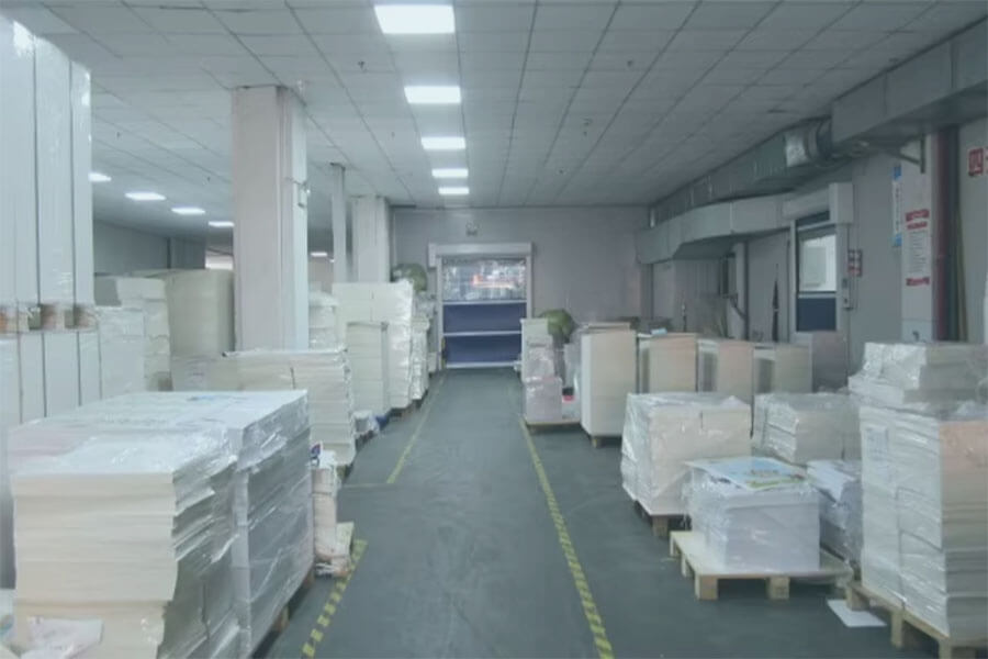Factory Direct Pricing for Maximum Business Value Factory with streamlined production line and workers efficiently managing operations